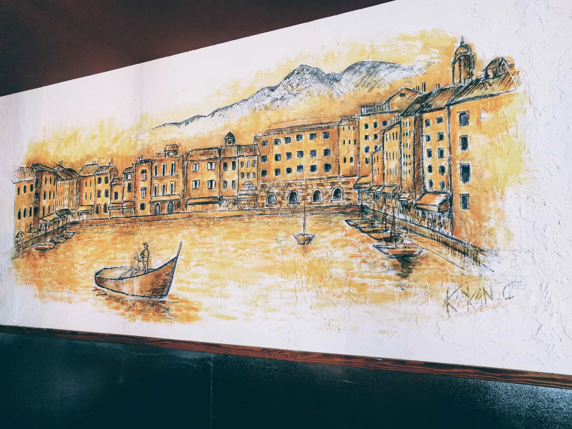 TRATTORIA PORTOの店内または料理風景
